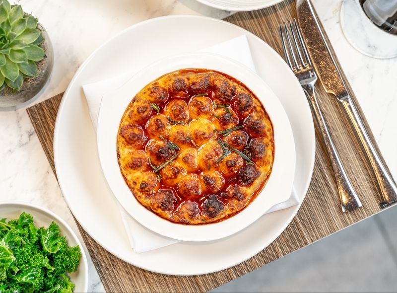 Royal Garden Hotel features a variety of dining options including award-winning Origin Kensington which offers signature dishes such as Shepherd's Pie.