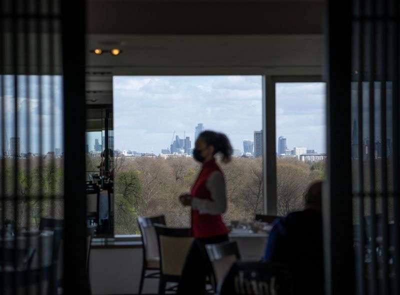 Min Jiang offering a panoramic view of Kensington Gardens and London skyline